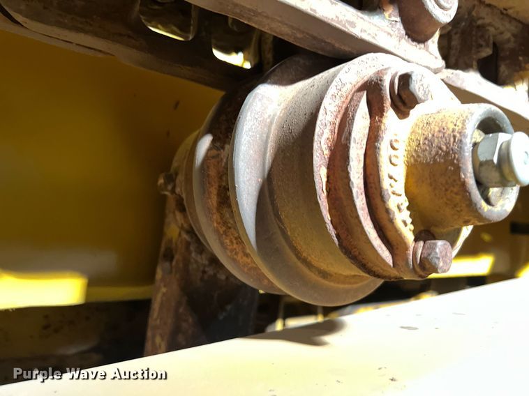 image for item EJ2969 Caterpillar D2 crawler tractor