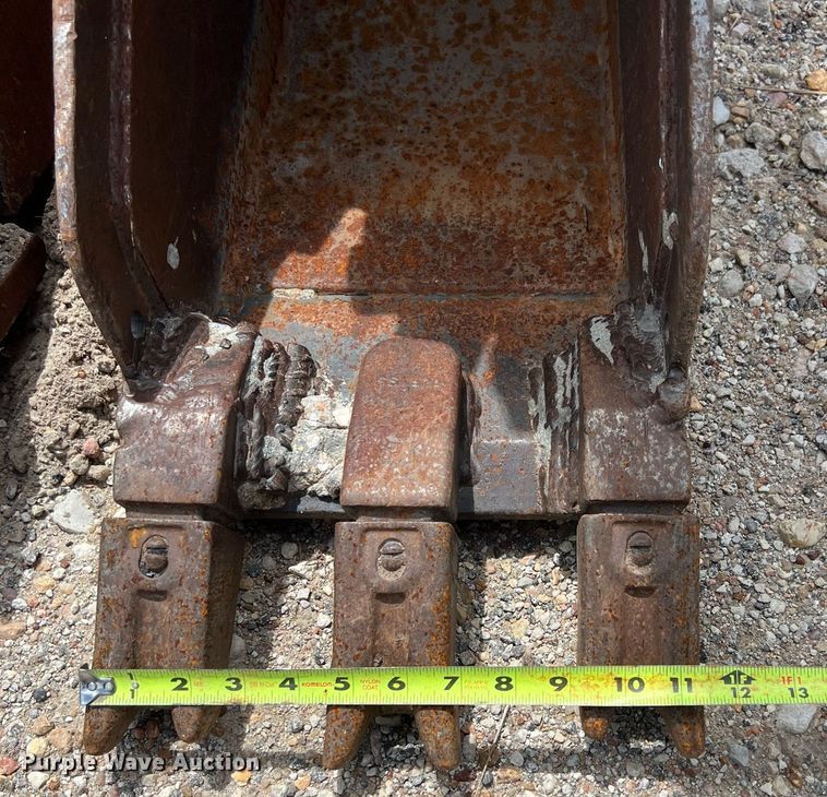 image for item EJ2974 2016 Bobcat E42 mini excavator