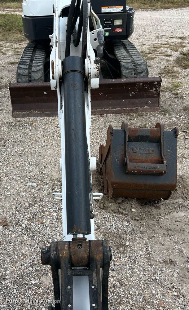 image for item EJ2974 2016 Bobcat E42 mini excavator