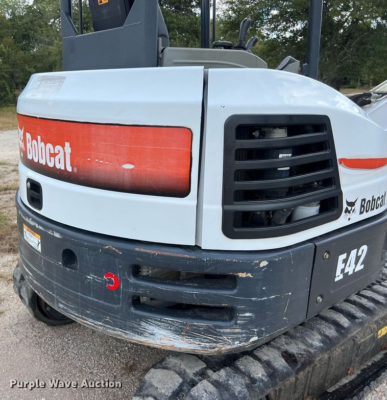 image for item EJ2974 2016 Bobcat E42 mini excavator