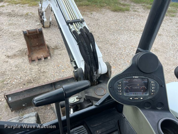image for item EJ2974 2016 Bobcat E42 mini excavator