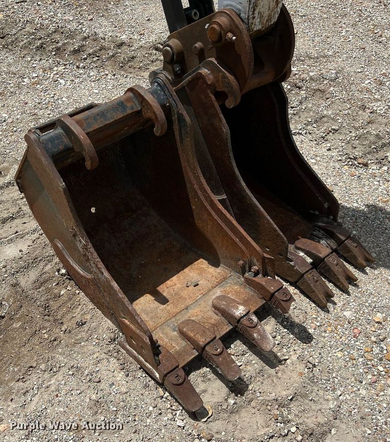 image for item EJ2974 2016 Bobcat E42 mini excavator