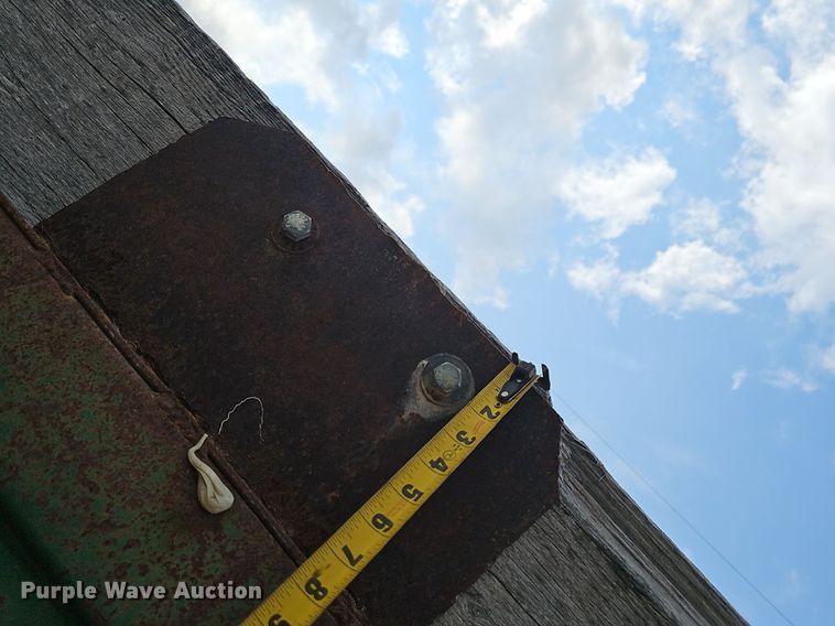 image for item EJ5795 1998 Mack RD690S dump truck