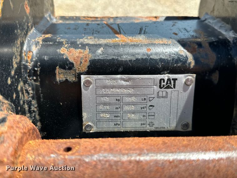 image for item EJ7160 (2) Caterpillar mini excavator buckets 