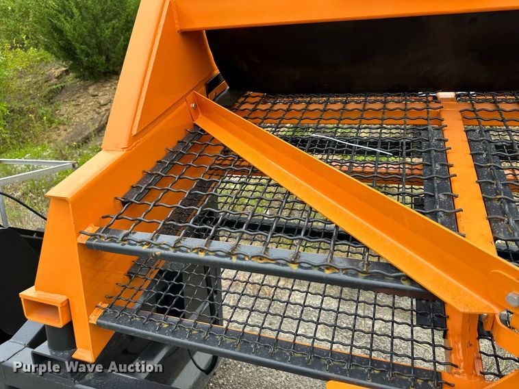 image for item EJ7194 Paladin Industrial US70 screen