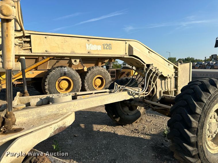 image for item EJ7214 1990 Caterpillar 12G rigid frame motor grader