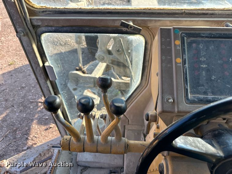 image for item EJ7214 1990 Caterpillar 12G rigid frame motor grader