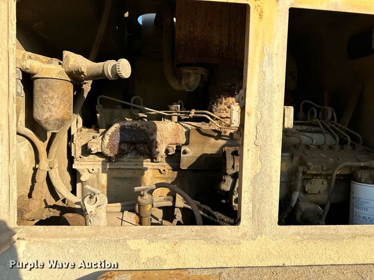 image for item EJ7214 1990 Caterpillar 12G rigid frame motor grader