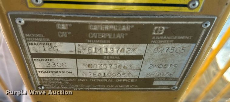image for item EJ7214 1990 Caterpillar 12G rigid frame motor grader