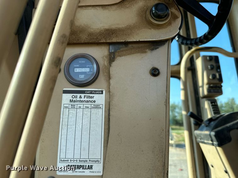 image for item EJ7215 1995 Caterpillar 12H motor grader