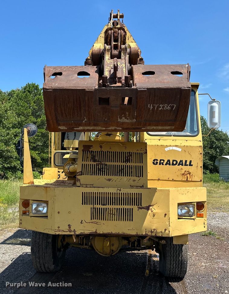 image for item EJ8837 1997 Gradall G3WD wheeled excavator