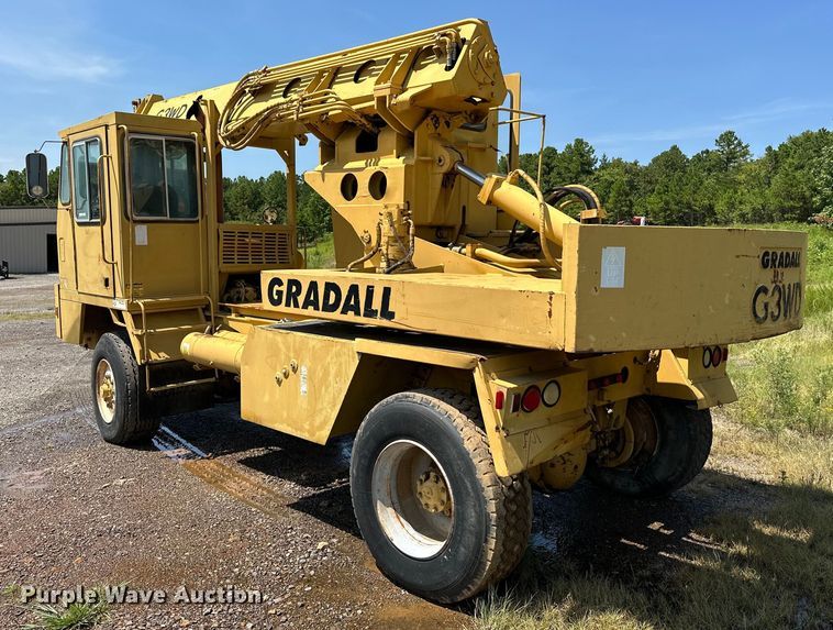 image for item EJ8837 1997 Gradall G3WD wheeled excavator