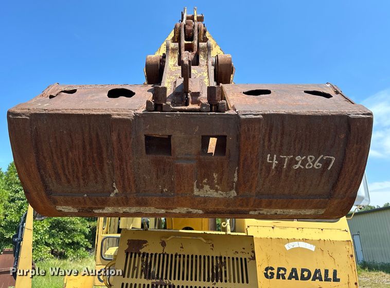 image for item EJ8837 1997 Gradall G3WD wheeled excavator