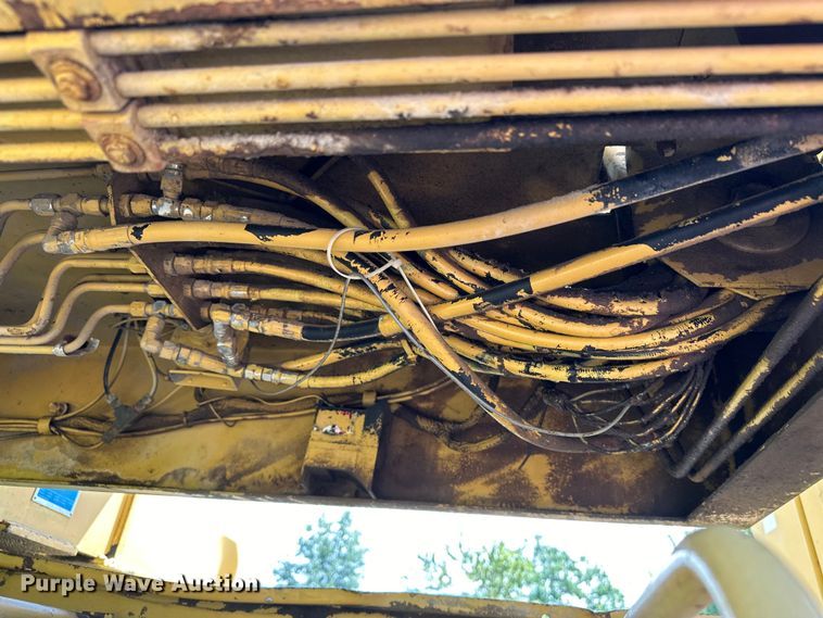 image for item EJ8837 1997 Gradall G3WD wheeled excavator