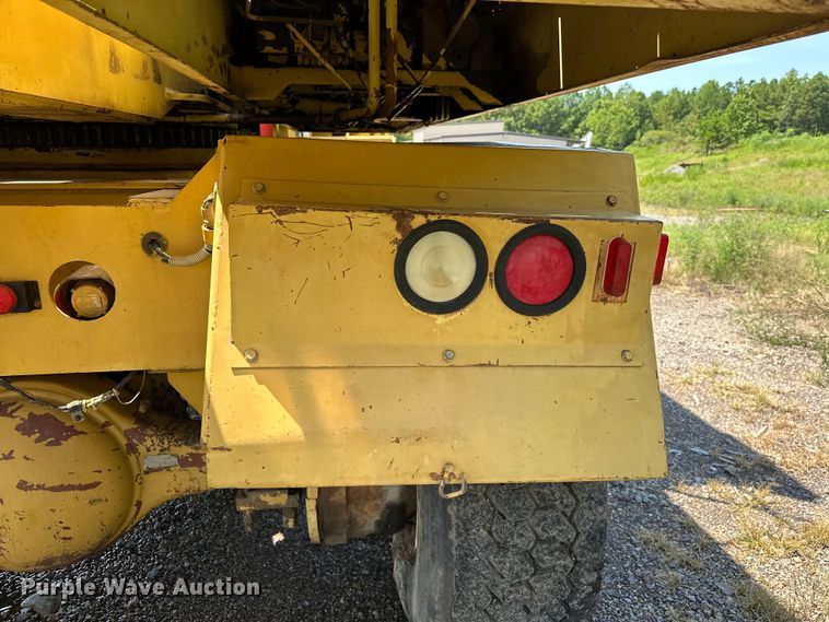 image for item EJ8837 1997 Gradall G3WD wheeled excavator