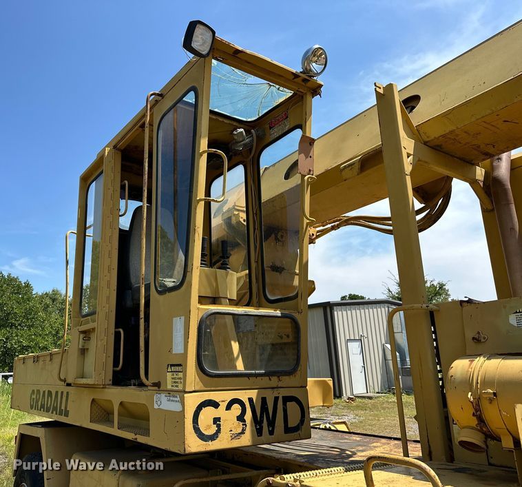 image for item EJ8837 1997 Gradall G3WD wheeled excavator