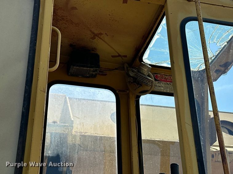 image for item EJ8837 1997 Gradall G3WD wheeled excavator