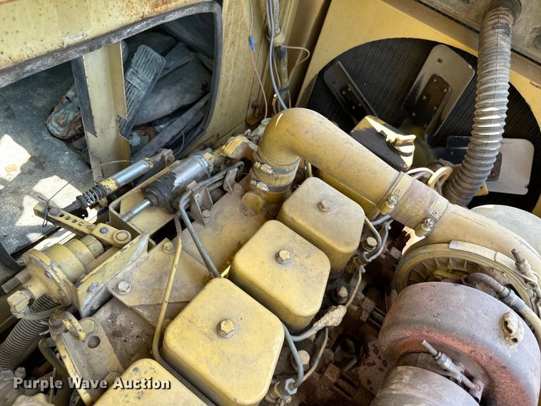 image for item EJ8837 1997 Gradall G3WD wheeled excavator