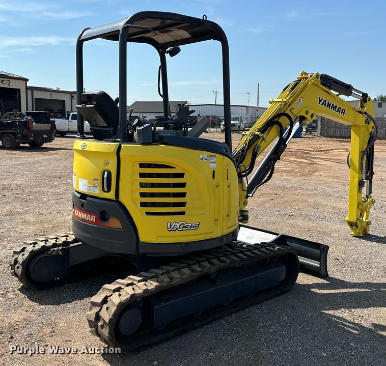 image for item EJ8849 2015 Yanmar VI035-6A mini excavator