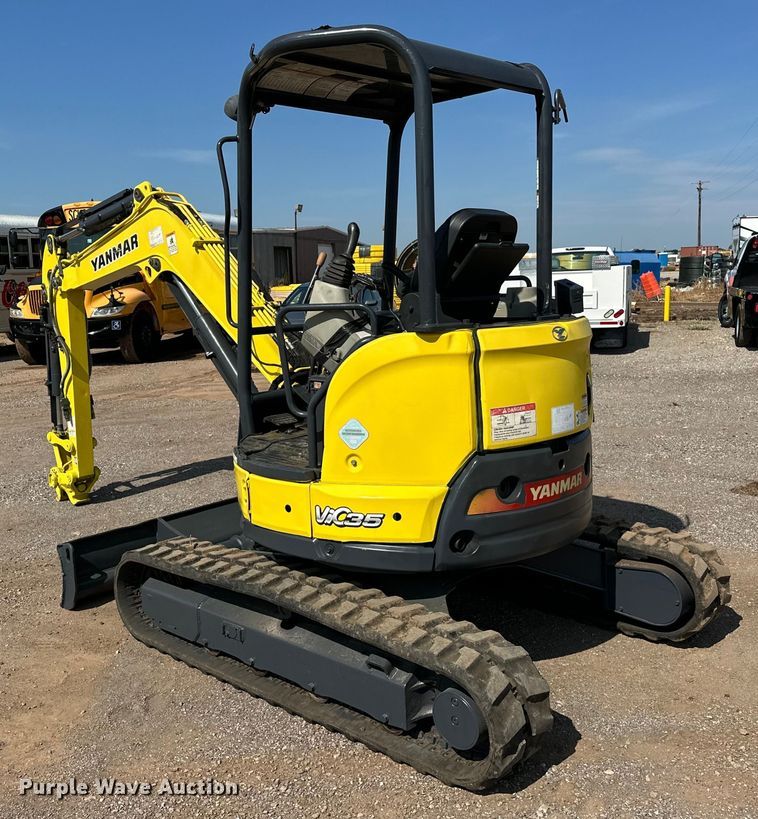 image for item EJ8849 2015 Yanmar VI035-6A mini excavator