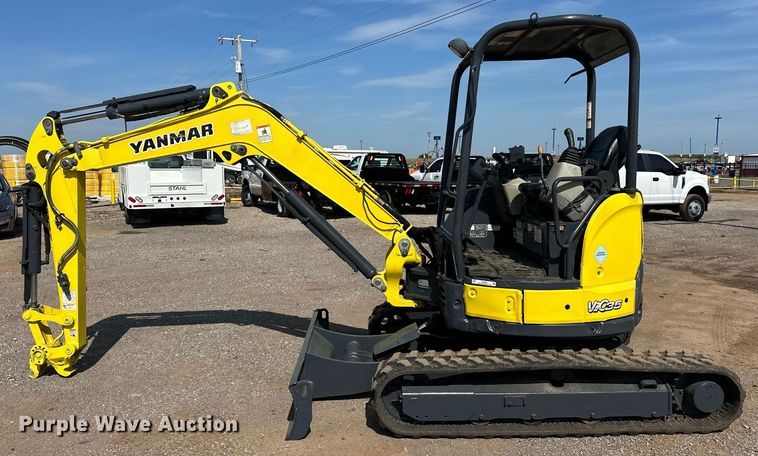 image for item EJ8849 2015 Yanmar VI035-6A mini excavator