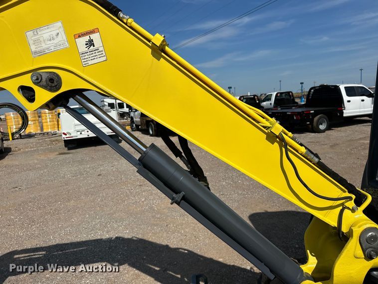 image for item EJ8849 2015 Yanmar VI035-6A mini excavator