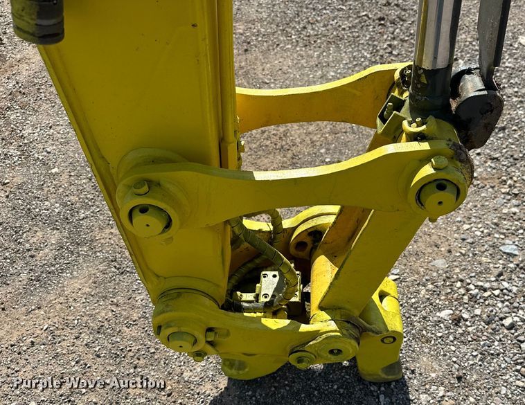 image for item EJ8849 2015 Yanmar VI035-6A mini excavator