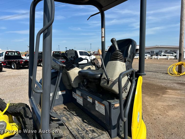 image for item EJ8849 2015 Yanmar VI035-6A mini excavator