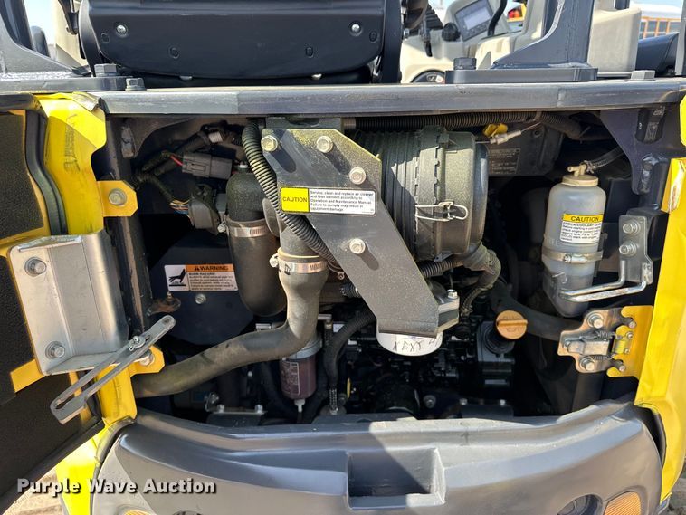 image for item EJ8849 2015 Yanmar VI035-6A mini excavator