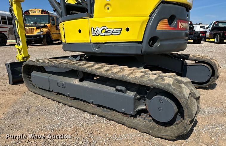 image for item EJ8849 2015 Yanmar VI035-6A mini excavator