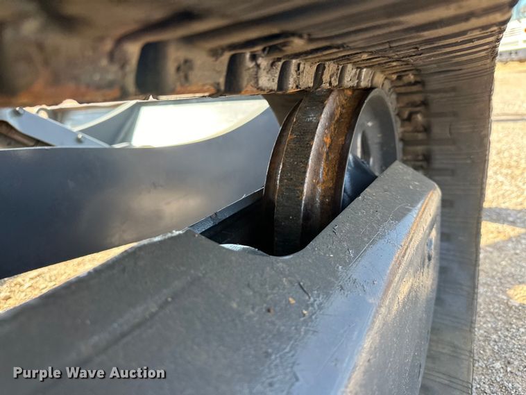 image for item EJ8849 2015 Yanmar VI035-6A mini excavator