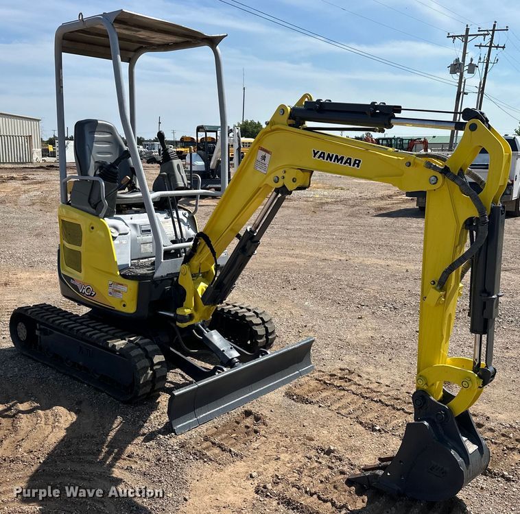 image for item EJ8850 2014 Yanmar VI017 mini excavator