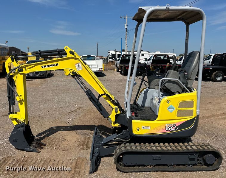 image for item EJ8850 2014 Yanmar VI017 mini excavator