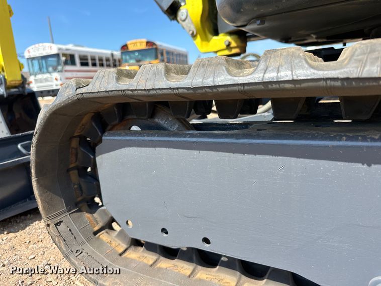 image for item EJ8850 2014 Yanmar VI017 mini excavator