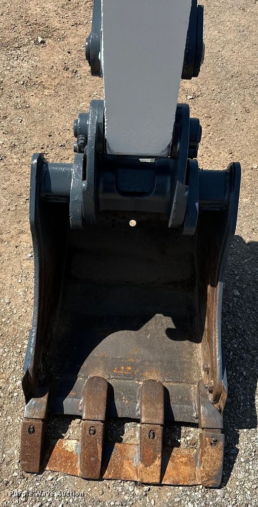 image for item EJ8851 2013 Bobcat  E35M mini excavator