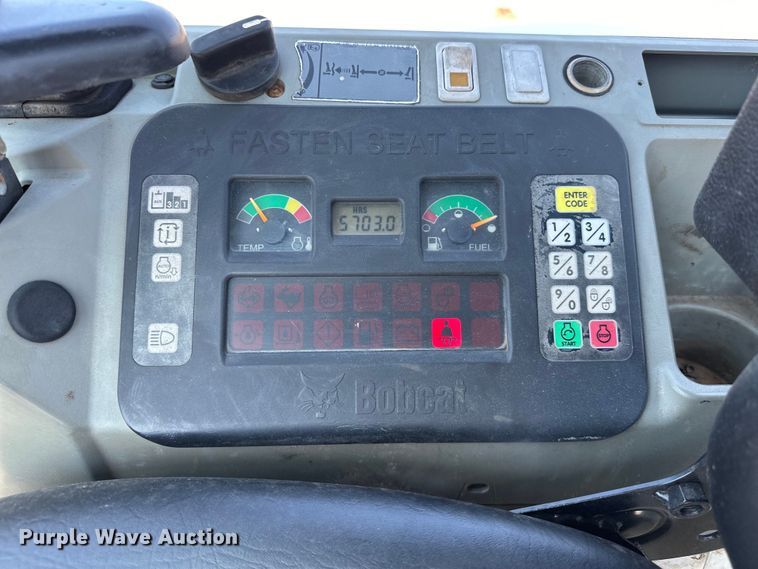 image for item EJ8851 2013 Bobcat  E35M mini excavator