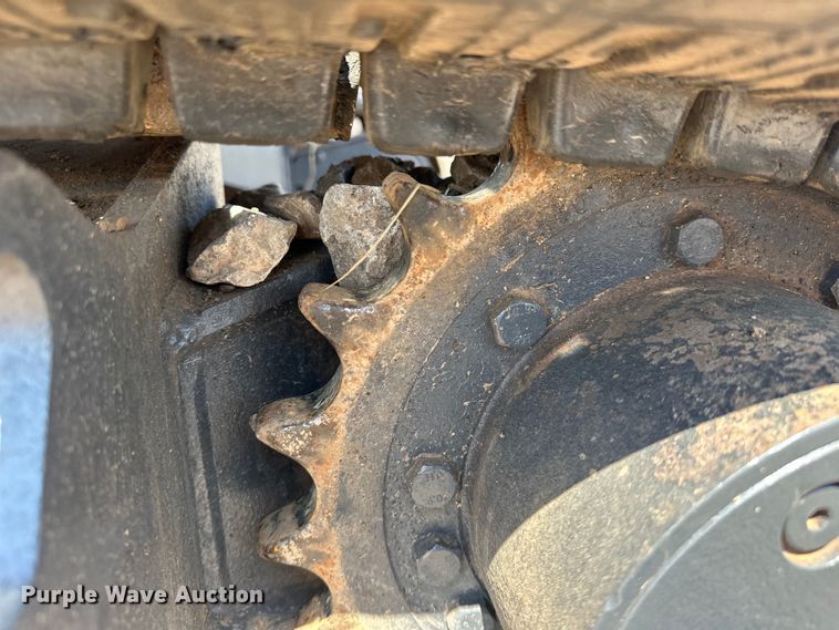 image for item EJ8851 2013 Bobcat  E35M mini excavator