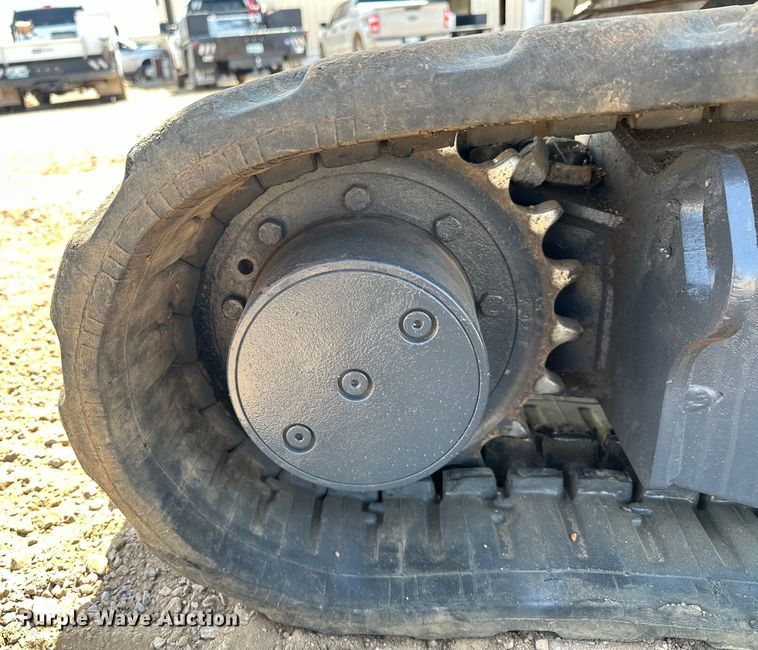 image for item EJ8851 2013 Bobcat  E35M mini excavator