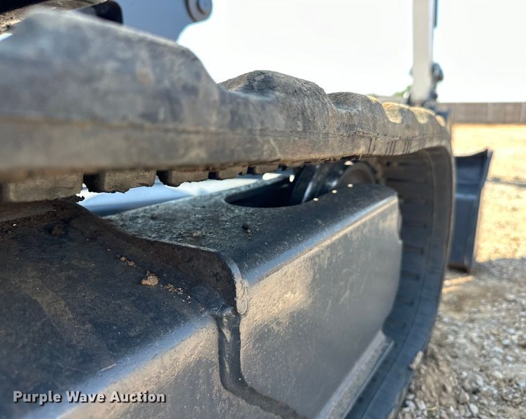 image for item EJ8851 2013 Bobcat  E35M mini excavator