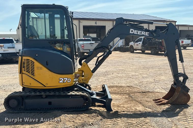 image for item EJ8852 2013 John Deere  27D mini excavator