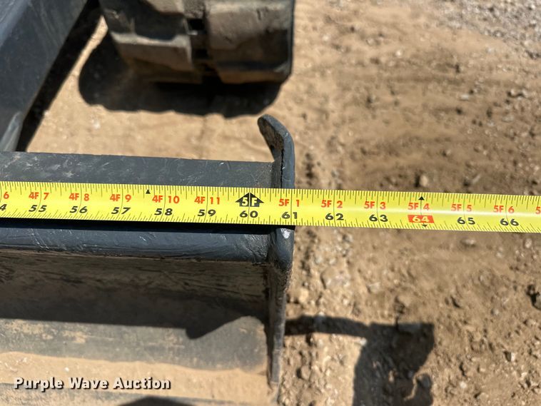 image for item EJ8852 2013 John Deere  27D mini excavator