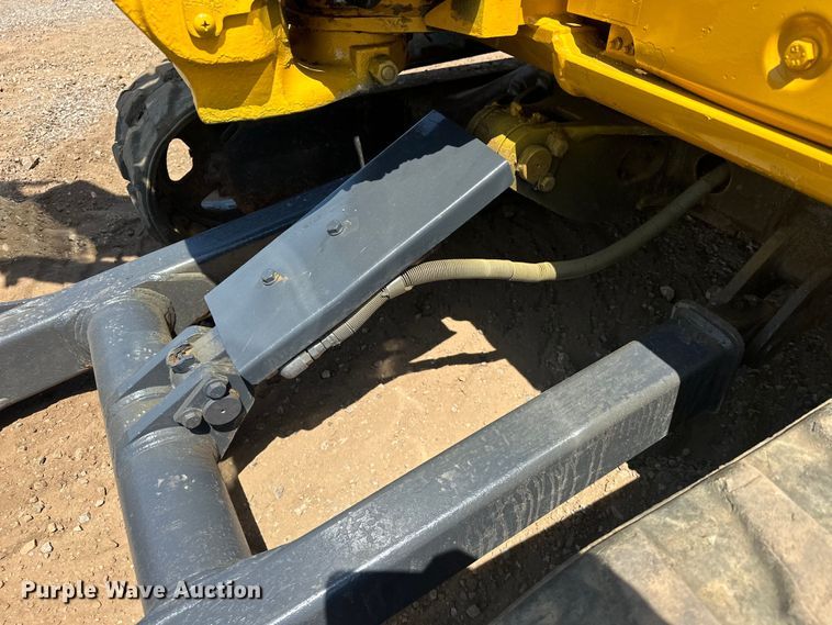 image for item EJ8852 2013 John Deere  27D mini excavator