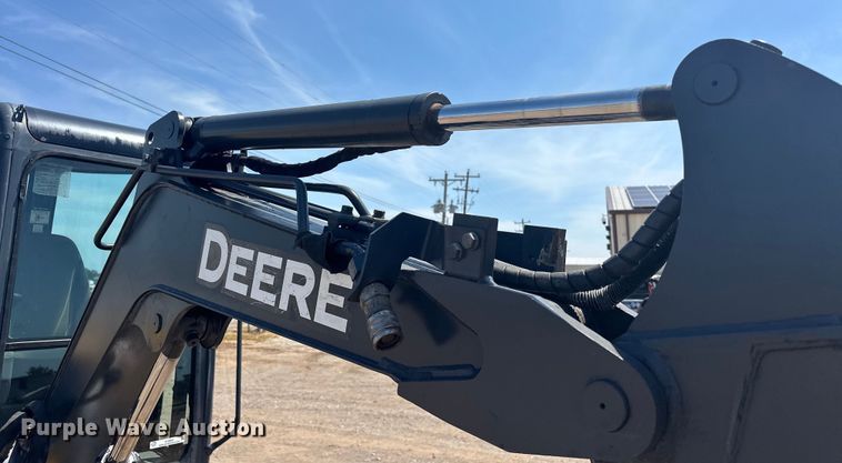 image for item EJ8852 2013 John Deere  27D mini excavator