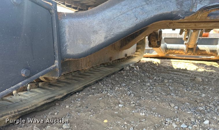 image for item EJ8852 2013 John Deere  27D mini excavator