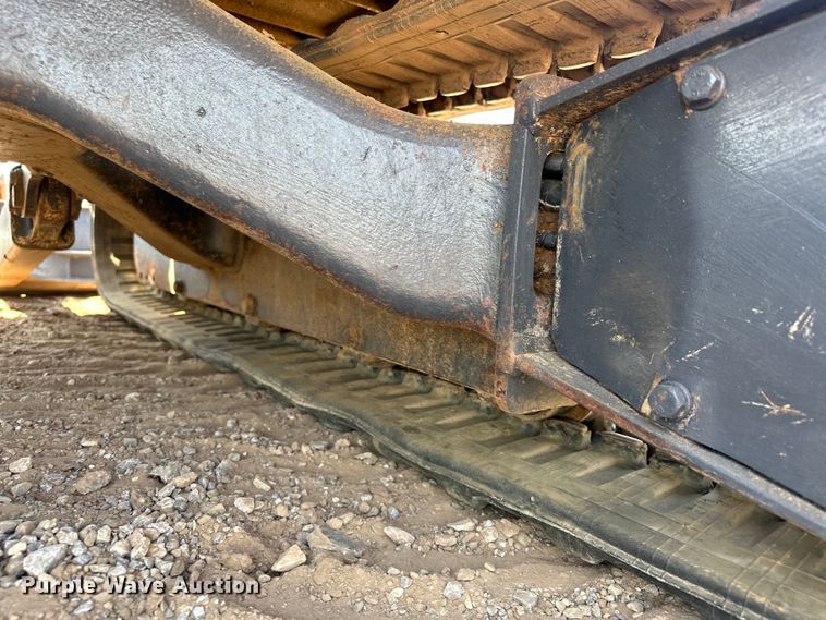 image for item EJ8852 2013 John Deere  27D mini excavator