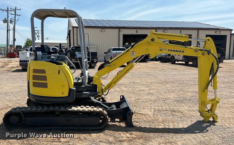 image for item EJ8853 2011 Yanmar  Vi035-5B mini excavator
