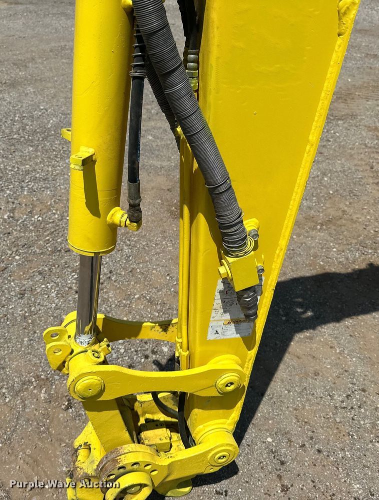 image for item EJ8853 2011 Yanmar  Vi035-5B mini excavator