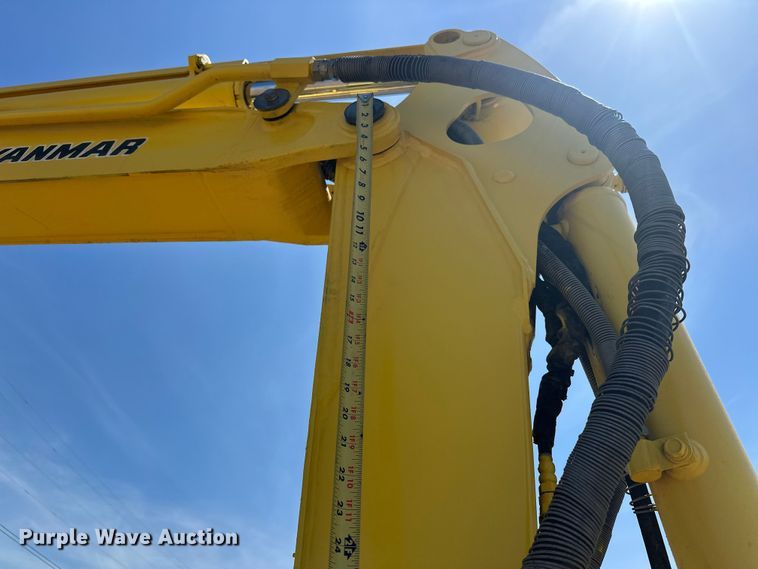 image for item EJ8853 2011 Yanmar  Vi035-5B mini excavator