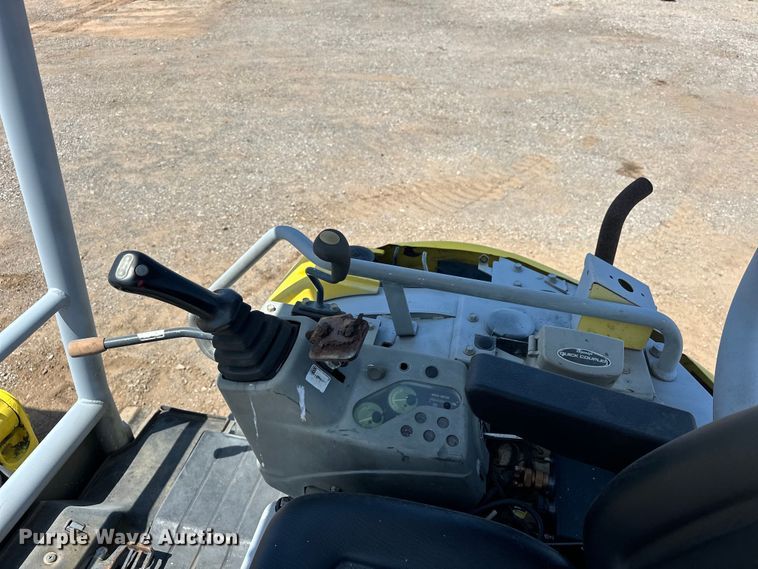 image for item EJ8853 2011 Yanmar  Vi035-5B mini excavator