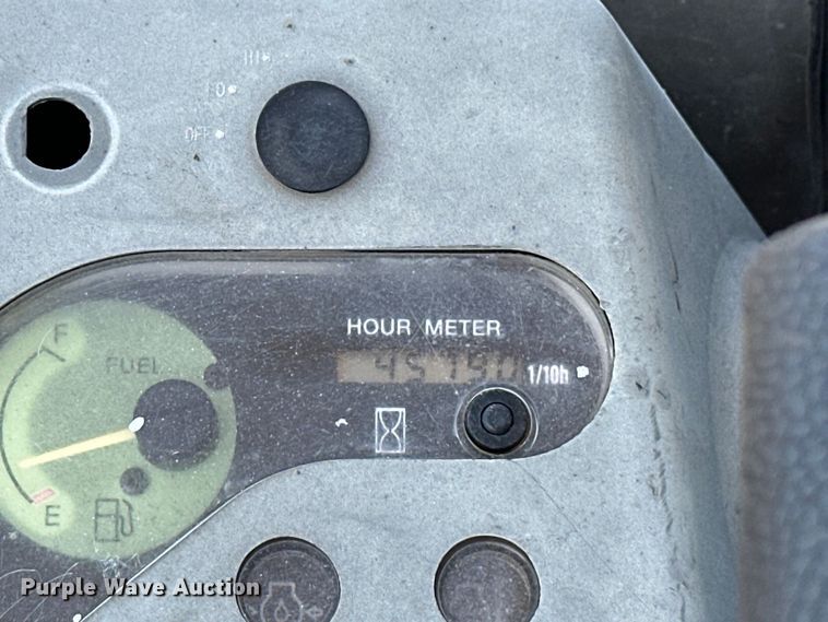 image for item EJ8853 2011 Yanmar  Vi035-5B mini excavator